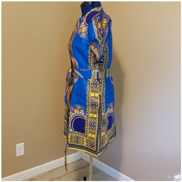Knee Length Dashiki - Blue or Pink - Picture 6 of 8